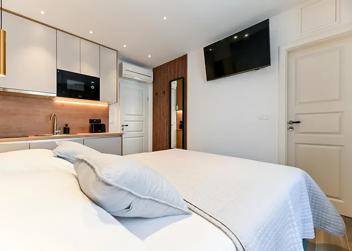 And Nekic 게스트하우스 3*