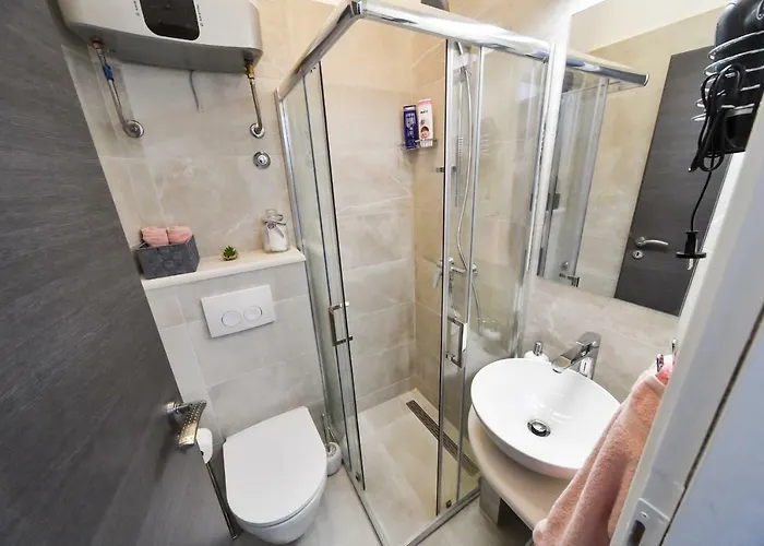 게스트하우스 And Nekic 3*