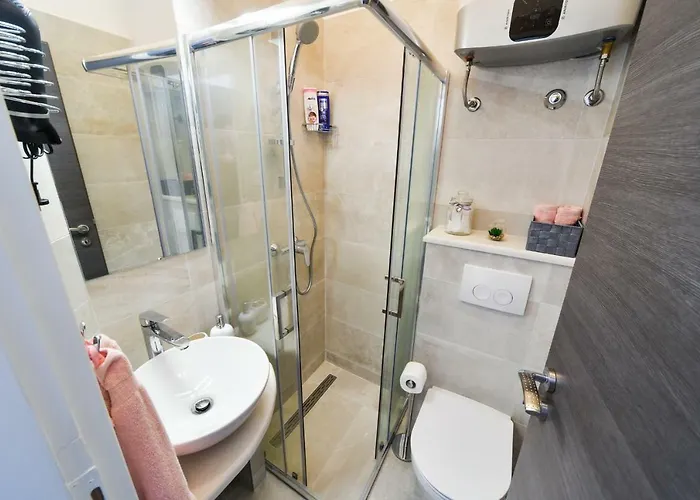 And Nekic 게스트하우스 3*